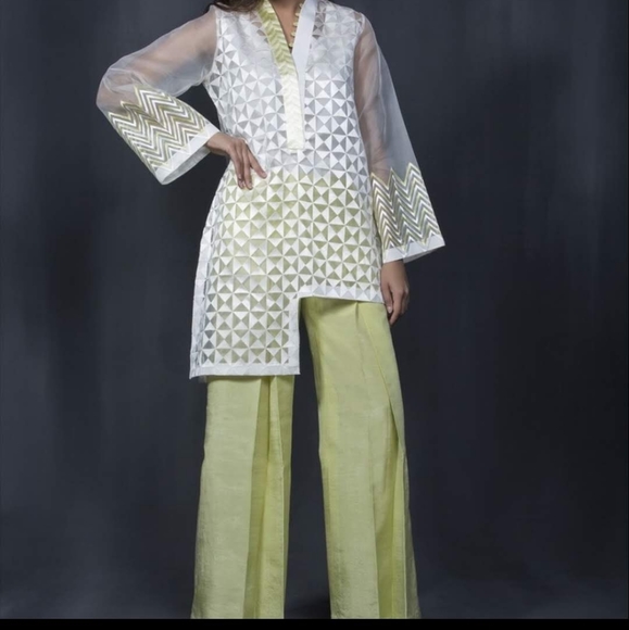 Designer MAHGUL ARAH 2-piece Pant Suit - Picture 2 of 3